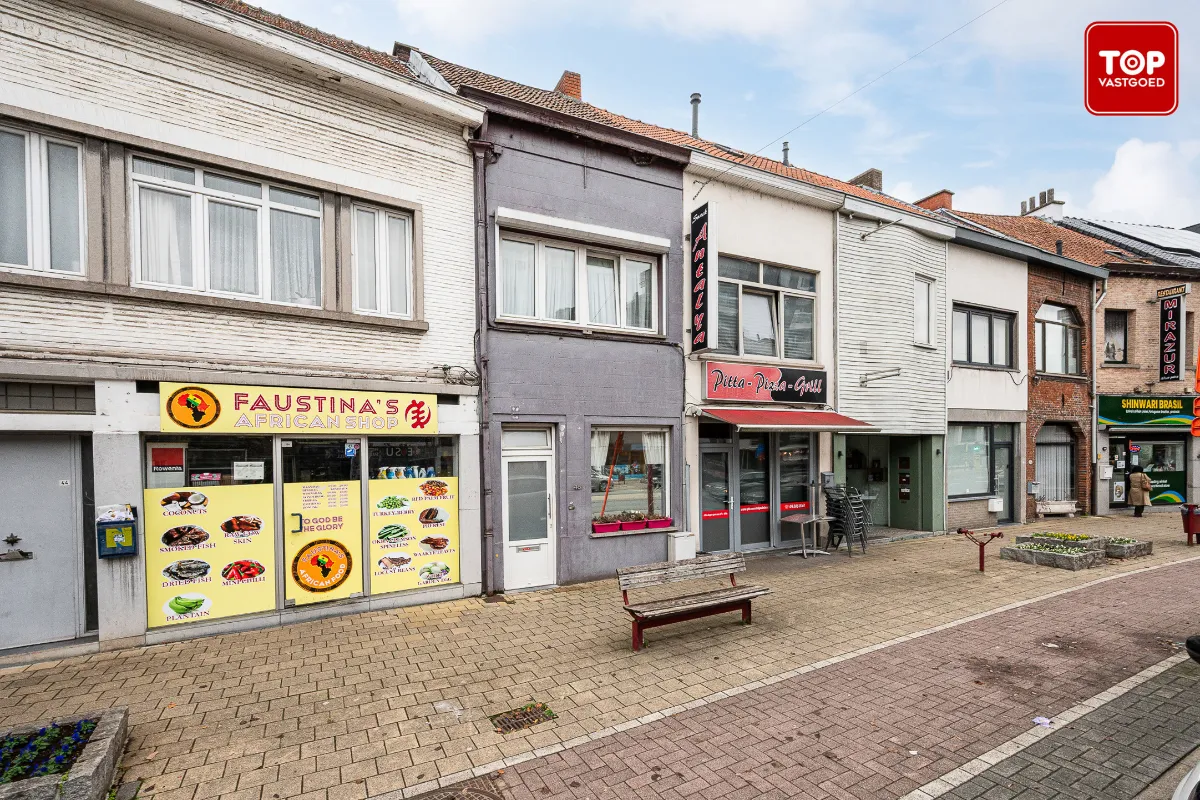 Huis te  koop in Deinze 9800 199000.00€ 1 slaapkamers 104.00m² - Zoekertje 637654