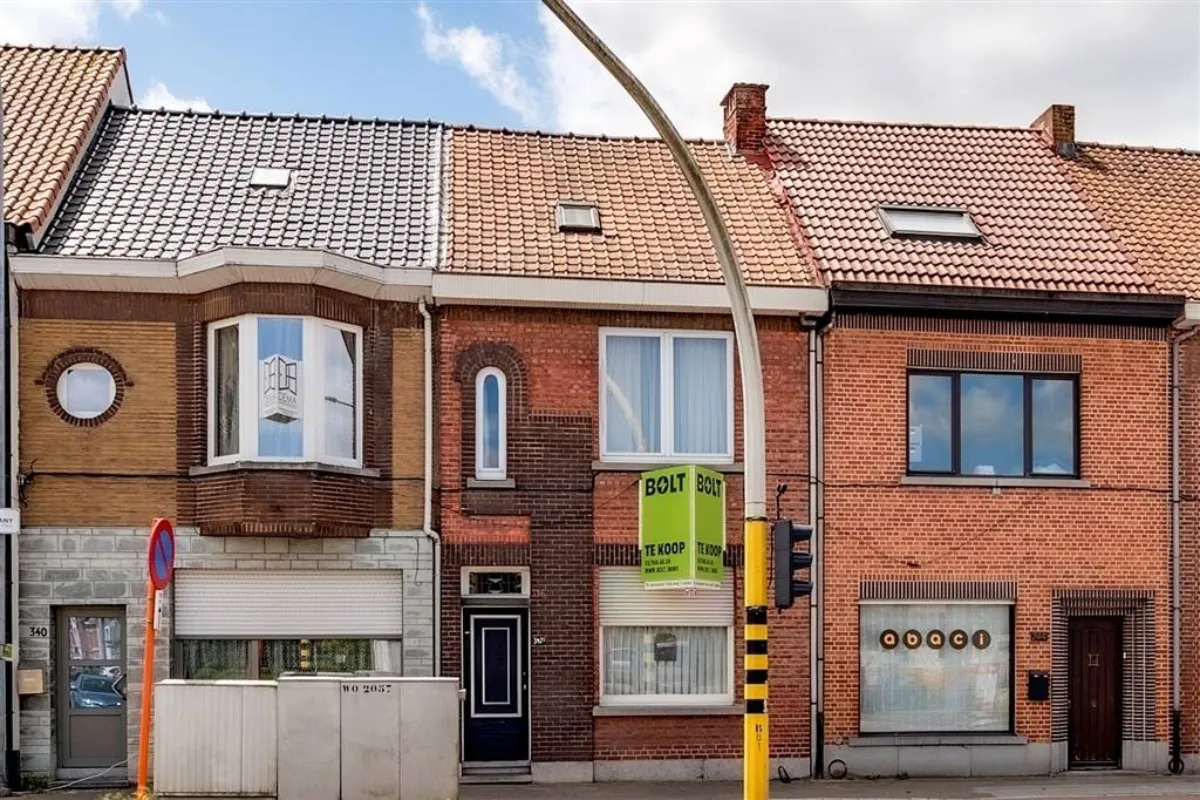 Huis te  koop in Sint-Niklaas 9100 185000.00€ 3 slaapkamers 147.00m² - Zoekertje 637366