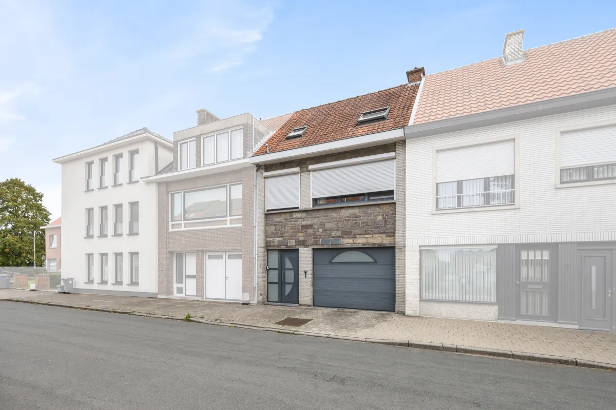 Huis te  koop in Sint-Niklaas 9100 375000.00€ 4 slaapkamers 165.00m² - Zoekertje 639038