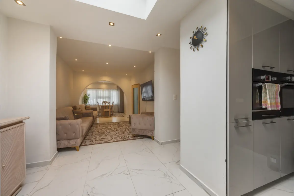 Huis te  koop in Sint-Niklaas 9100 275000.00€ 3 slaapkamers 150.00m² - Zoekertje 638453