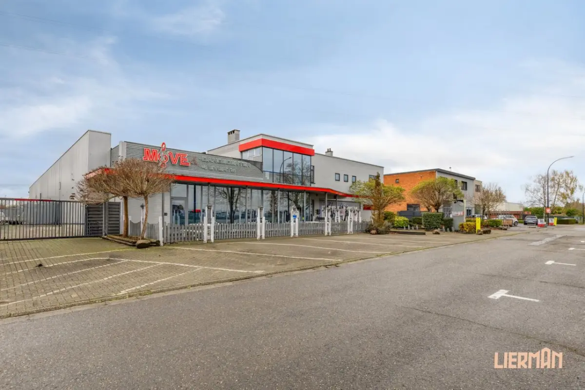 Handelszaak te  koop in Aalst 9300 1895000.00€  slaapkamers m² - Zoekertje 638343