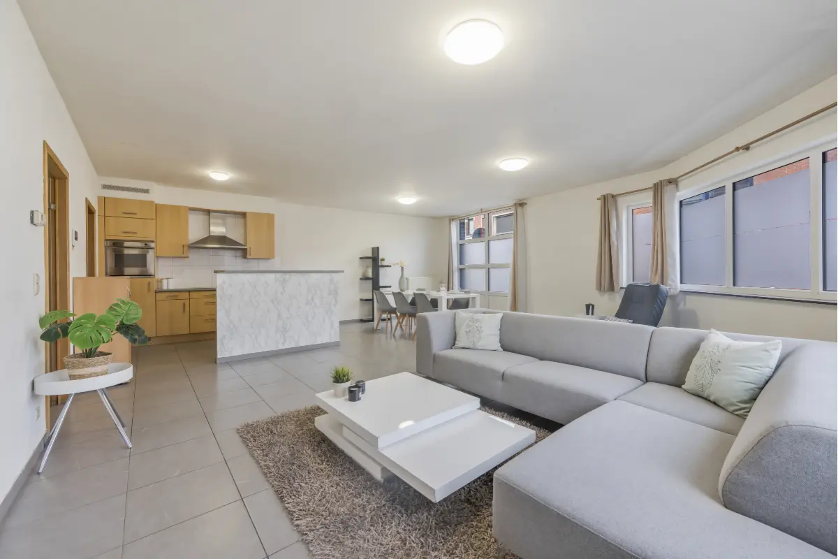 Appartement te  koop in Sint-Niklaas 9100 175000.00€ 1 slaapkamers 80.00m² - Zoekertje 639022