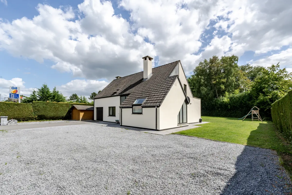 Huis te  koop in Waasmunster 9250 549000.00€ 5 slaapkamers 222.00m² - Zoekertje 639051