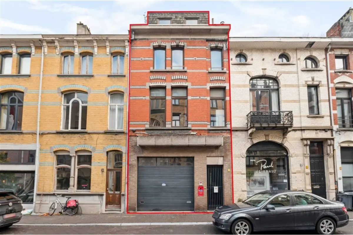 Huis te  koop in Sint-Niklaas 9100 369000.00€ 3 slaapkamers 340.00m² - Zoekertje 638761