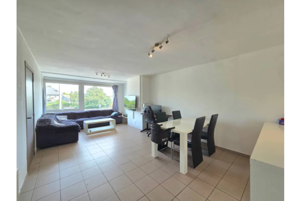 Appartement te  koop in Eeklo 9900 199000.00€ 2 slaapkamers 75.00m² - Zoekertje 639180