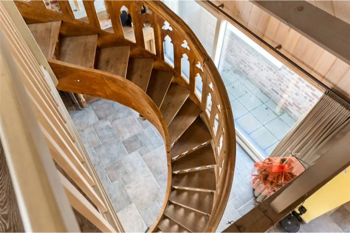 Appartement te  koop in Kalken 9270 555000.00€ 4 slaapkamers 316.00m² - Zoekertje 639954