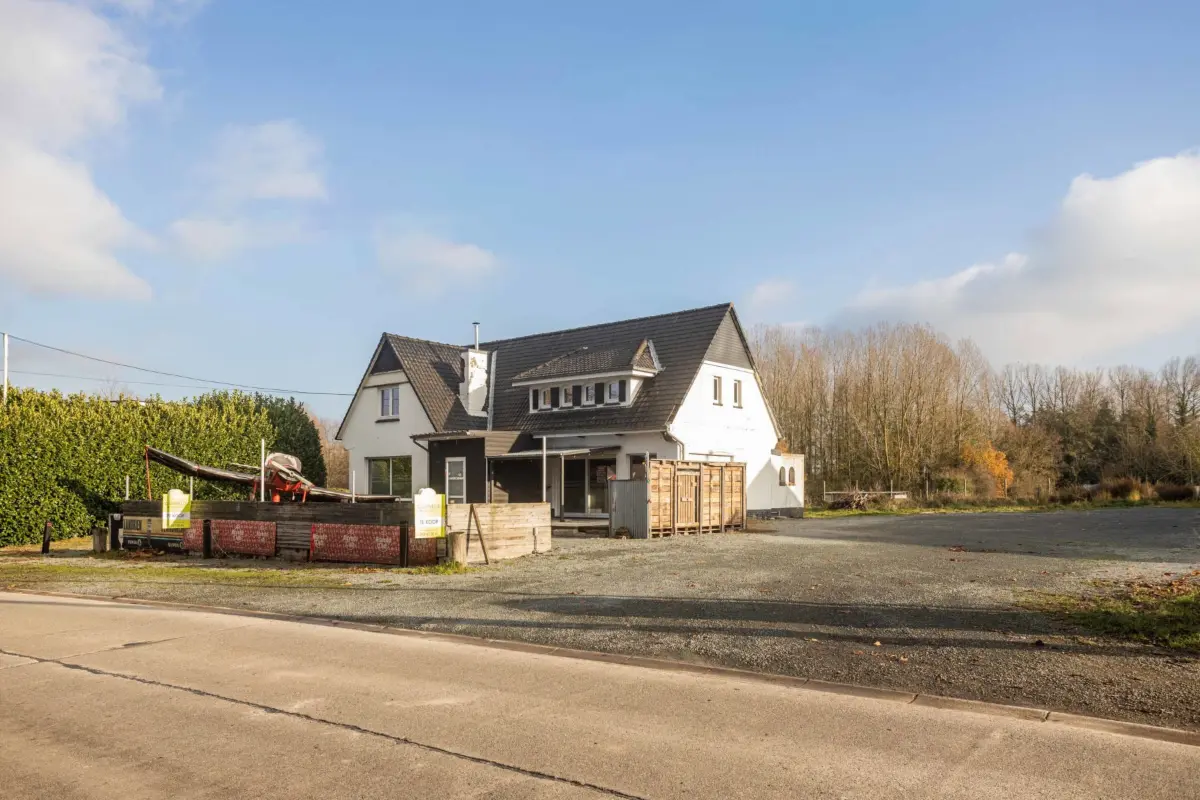 Grond te  koop in Geraardsbergen 9500 700000.00€  slaapkamers m² - Zoekertje 640650