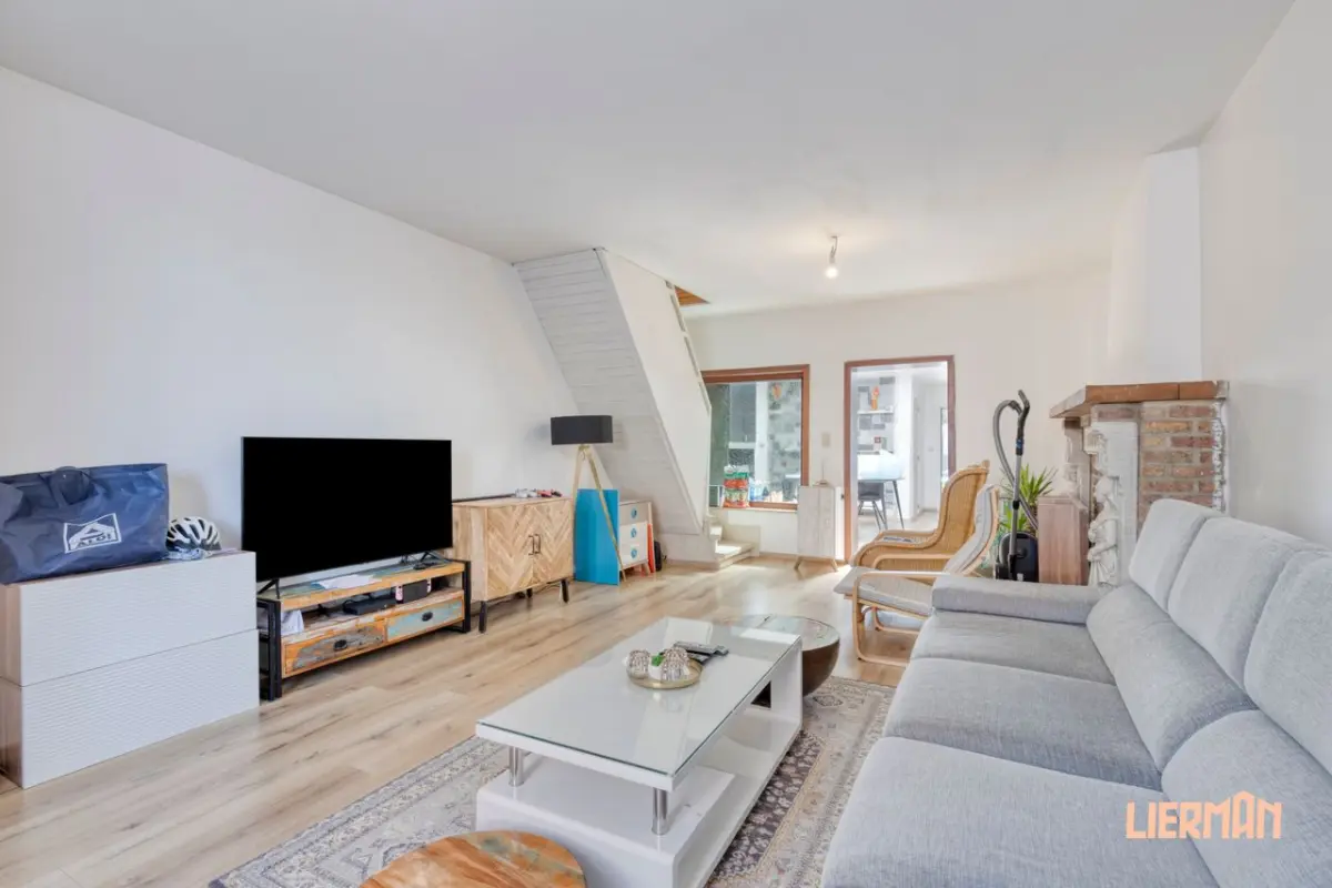 Huis te  koop in Aalst 9300 295000.00€ 4 slaapkamers 151.00m² - Zoekertje 641249