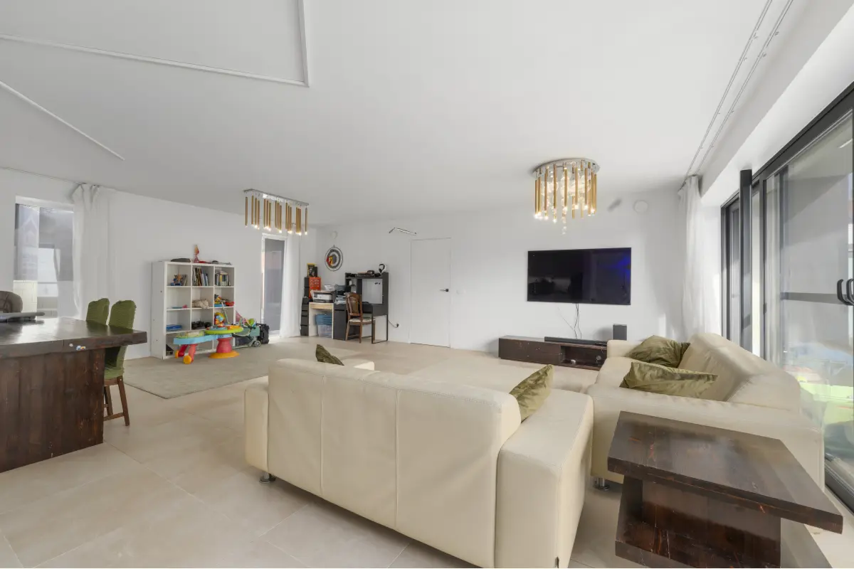 Appartement te  koop in Dendermonde 9200 325000.00€ 2 slaapkamers 118.00m² - Zoekertje 641991