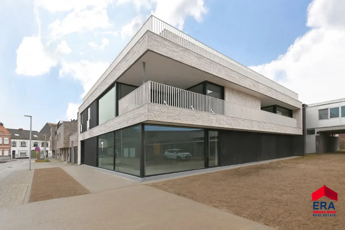 Appartement te  koop in Eeklo 9900 385000.00€ 2 slaapkamers 98.00m² - Zoekertje 642561