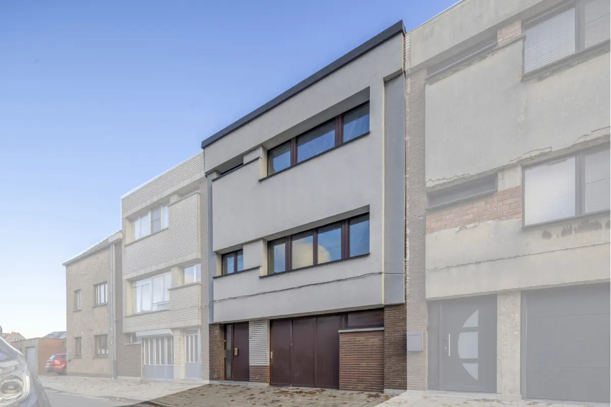 Huis te  koop in Oostakker 9041 370000.00€ 3 slaapkamers 140.00m² - Zoekertje 641671