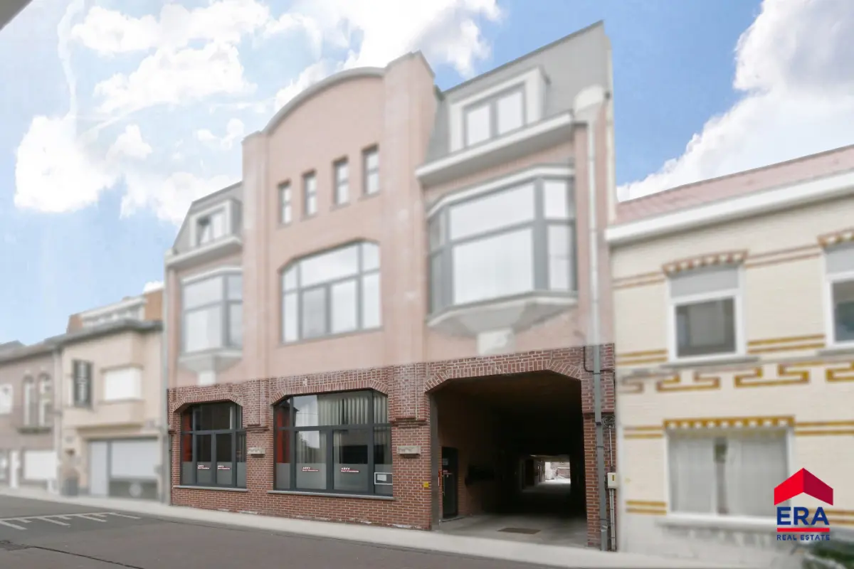 Handelszaak te  koop in Eeklo 9900 299000.00€ 0 slaapkamers 104.00m² - Zoekertje 643008