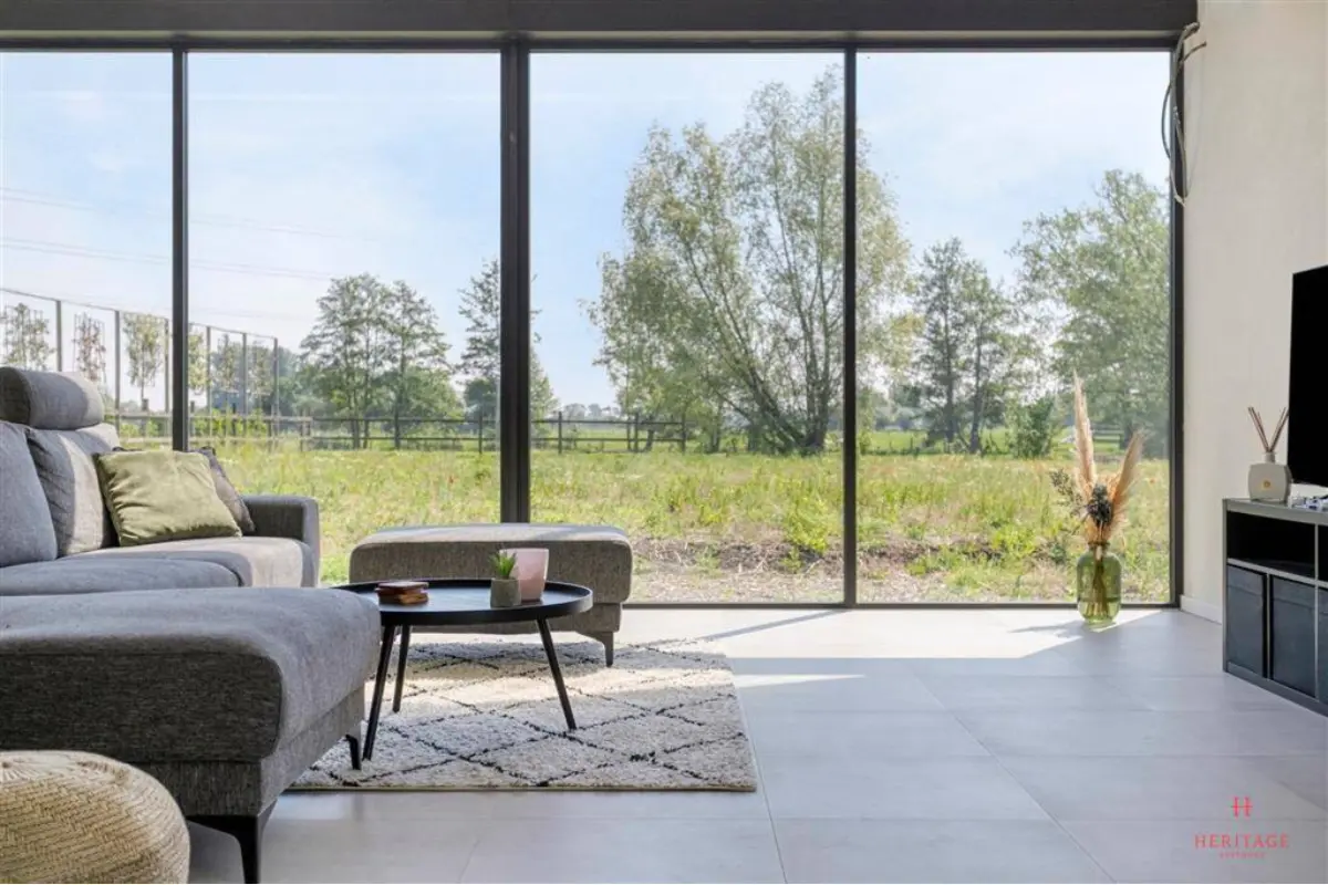 Huis te  koop in Zulte 9870 1085000.00€ 6 slaapkamers 310.60m² - Zoekertje 642844