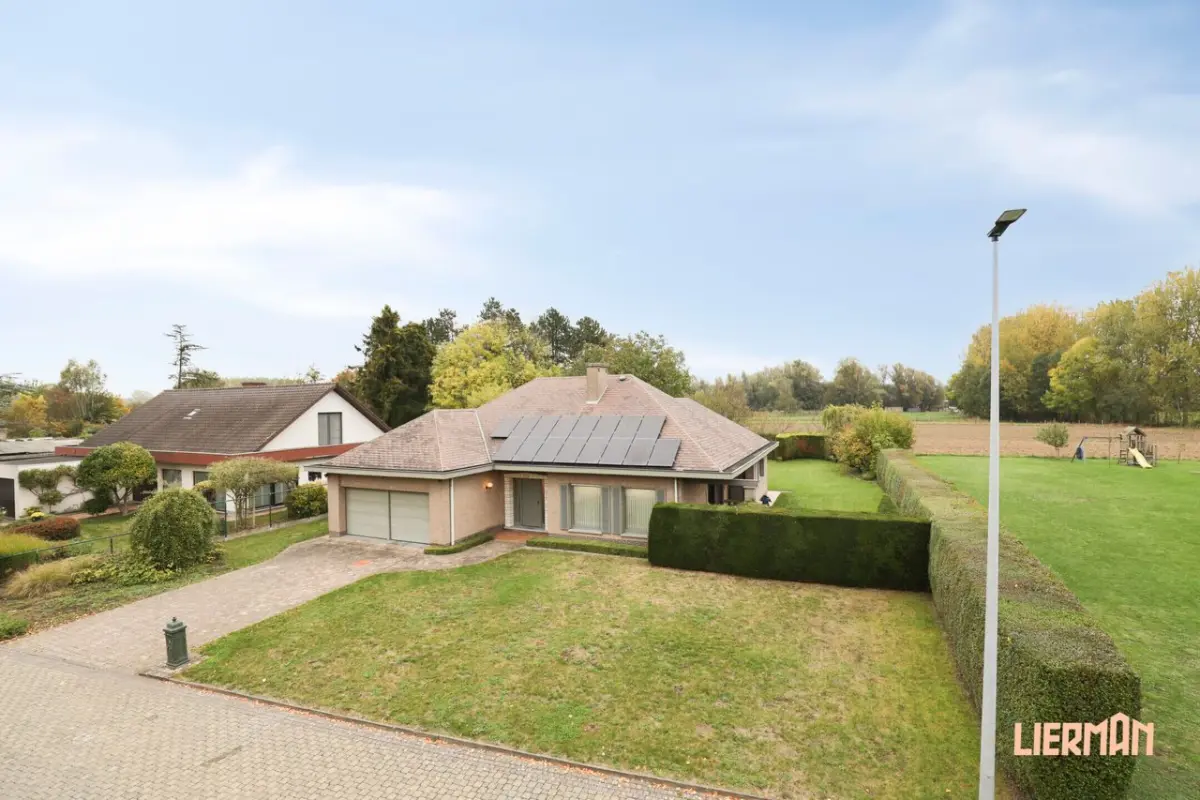 Huis te  koop in Aalst 9300 449000.00€ 4 slaapkamers 235.00m² - Zoekertje 642925