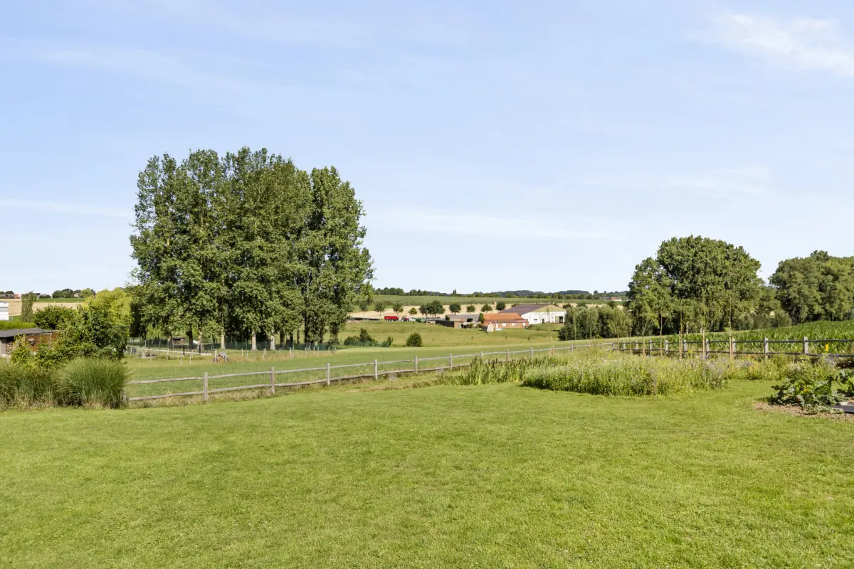 Villa te  koop in Brakel 9660 990000.00€ 6 slaapkamers 313.00m² - Zoekertje 642646