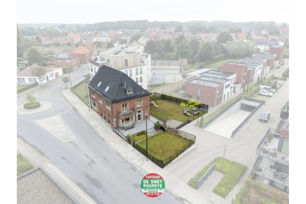 Huis te  koop in Maldegem 9990 695000.00€ 6 slaapkamers 450.00m² - Zoekertje 643130