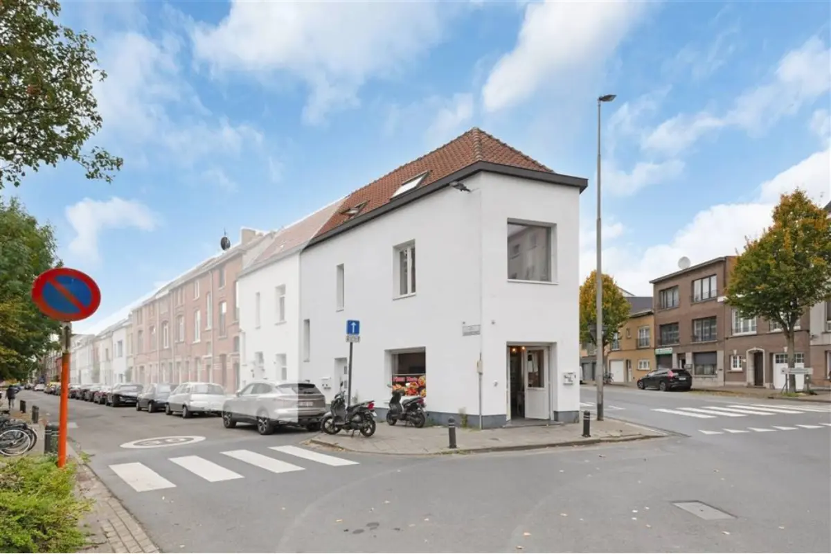 Huis te  koop in Gent 9000 550000.00€ 2 slaapkamers 170.00m² - Zoekertje 642835