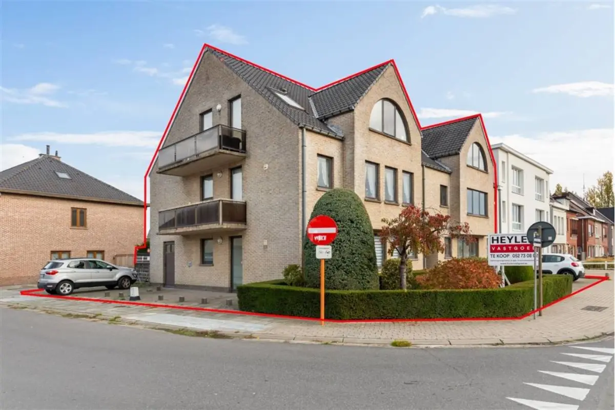 Appartementsgebouw te  koop in Wetteren 9230 0.00€ 12 slaapkamers m² - Zoekertje 644089