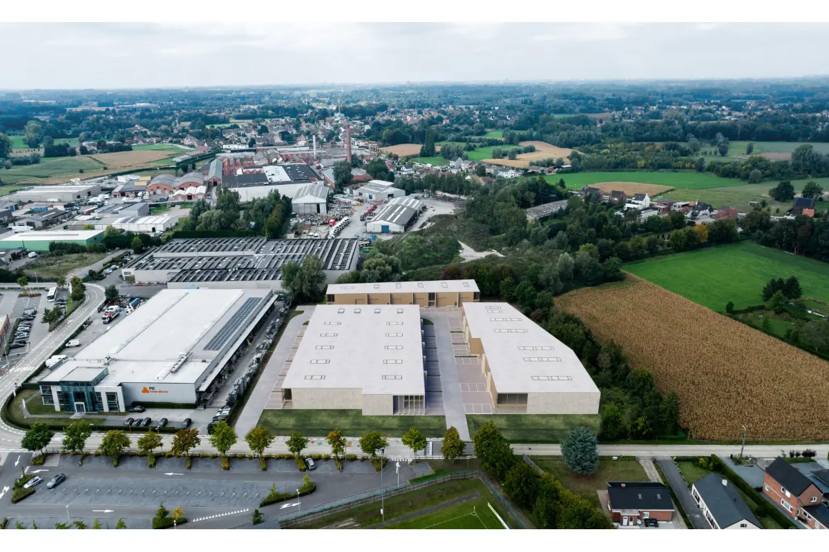 Handelszaak te  koop in Laarne 9270 266850.00€  slaapkamers 135.00m² - Zoekertje 643935