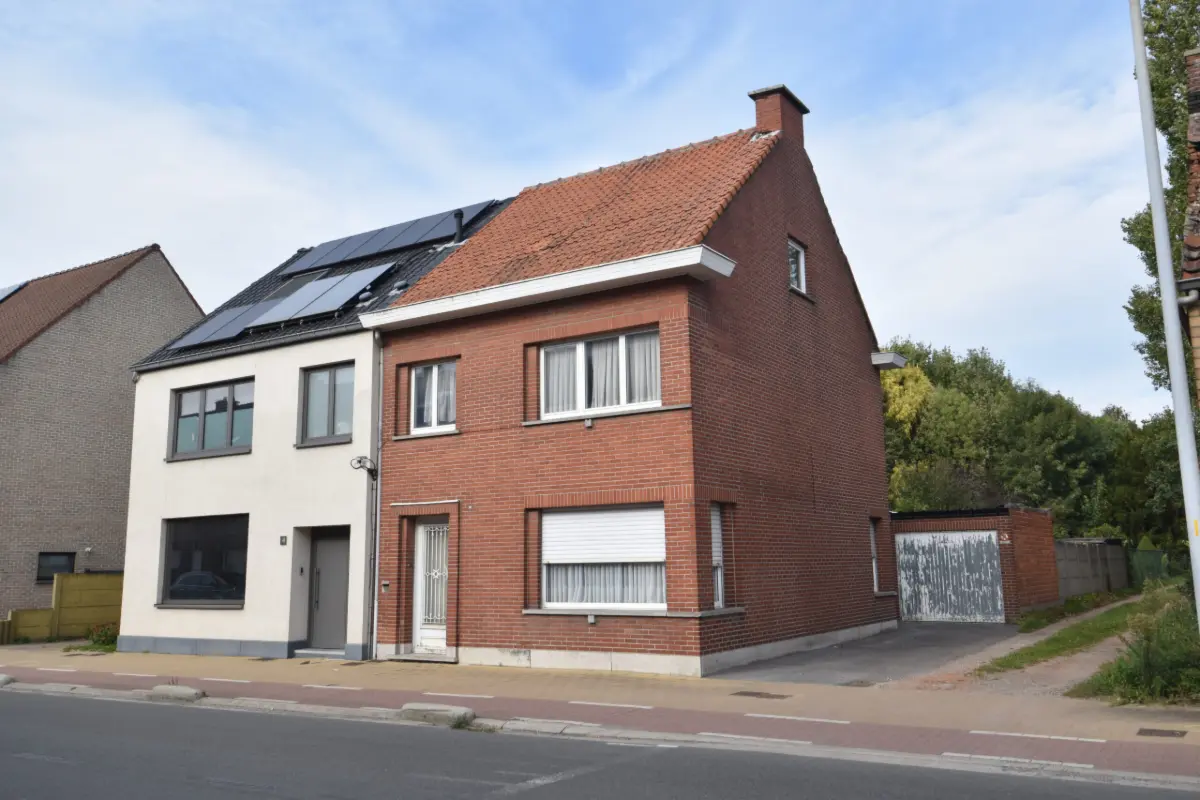 Huis te  koop in Nieuwkerken-Waas 9100 265000.00€  slaapkamers m² - Zoekertje 644335