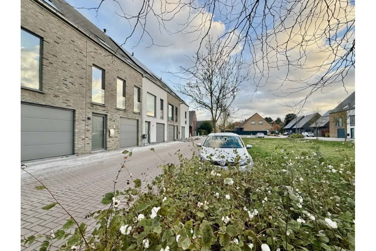 Huis te  koop in Evergem 9940 405000.00€  slaapkamers 183.00m² - Zoekertje 643964