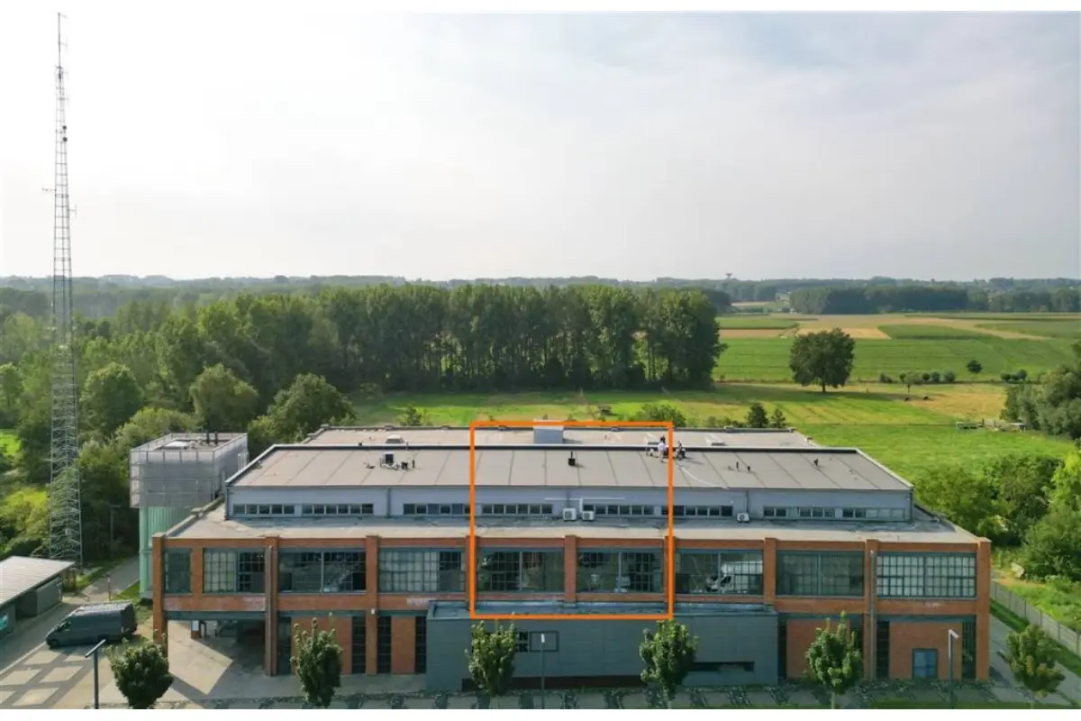 Loft te  koop in Herzele 9550 699000.00€  slaapkamers 311.00m² - Zoekertje 644663