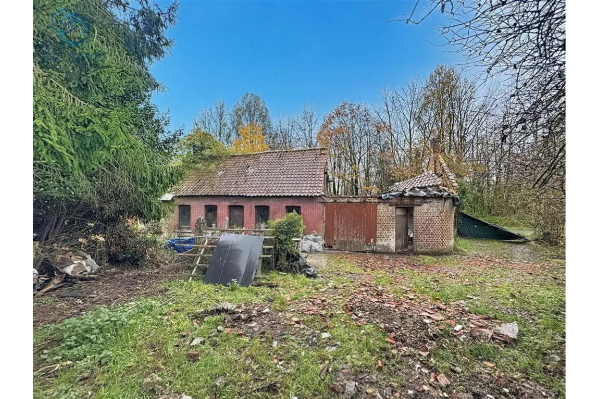 Bouwgrond te  koop in Lierde 9570 150000.00€  slaapkamers m² - Zoekertje 644957