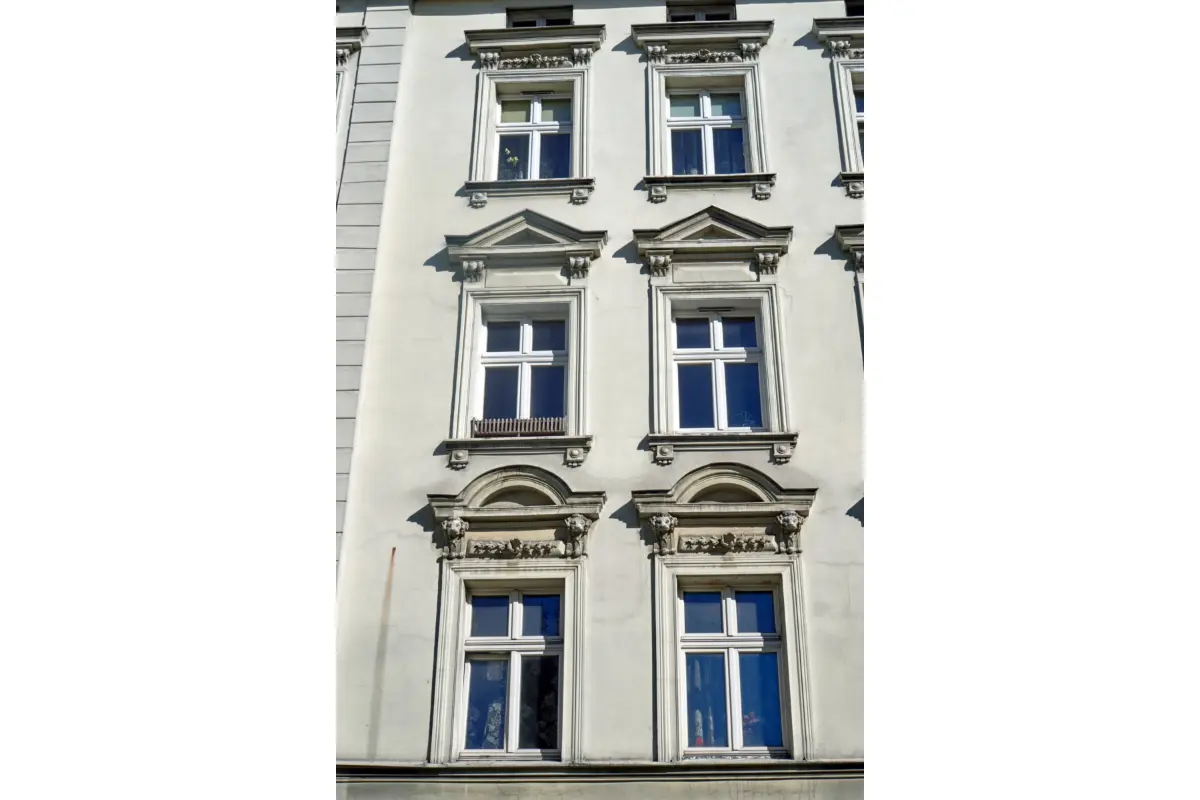 Mixgebouw te  koop in Gent 9000 5500000.00€  slaapkamers m² - Zoekertje 644740