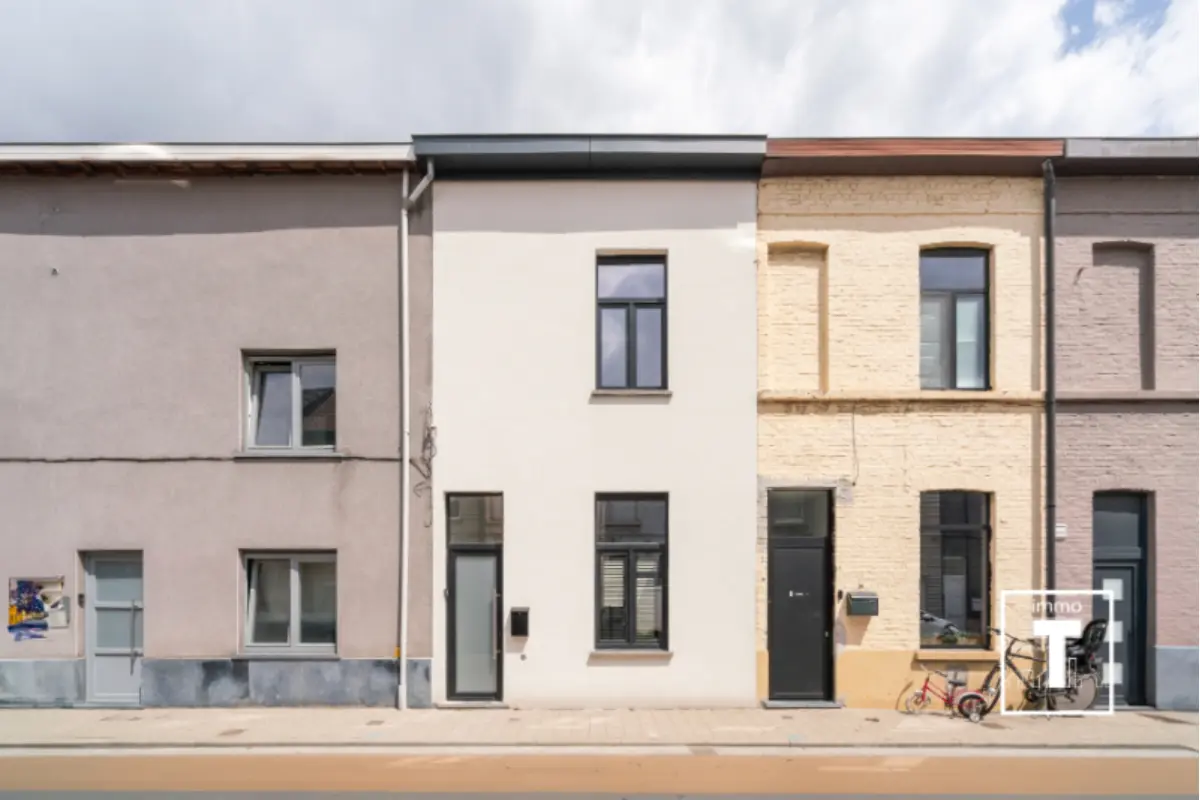 Huis te  koop in Gentbrugge 9050 375000.00€ 3 slaapkamers 103.00m² - Zoekertje 645154