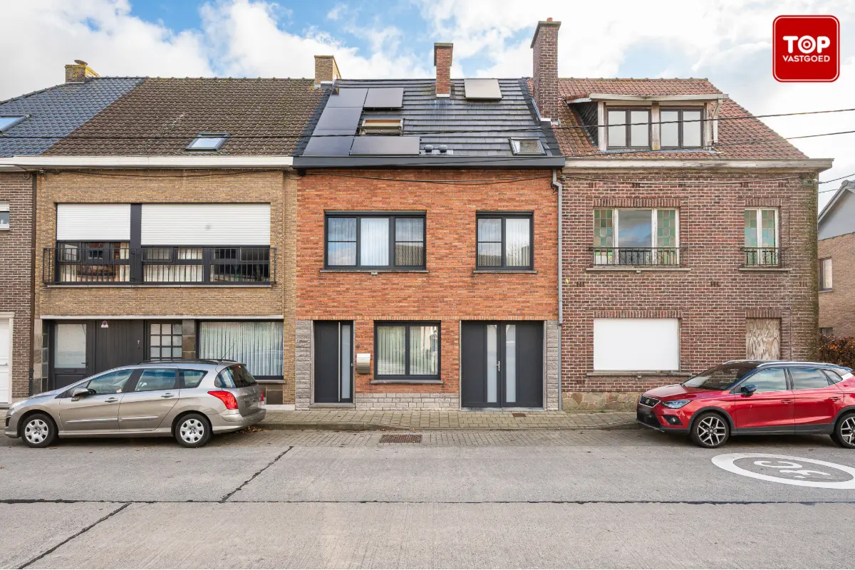 Huis te  koop in Drongen 9031 449000.00€ 5 slaapkamers 178.00m² - Zoekertje 645409