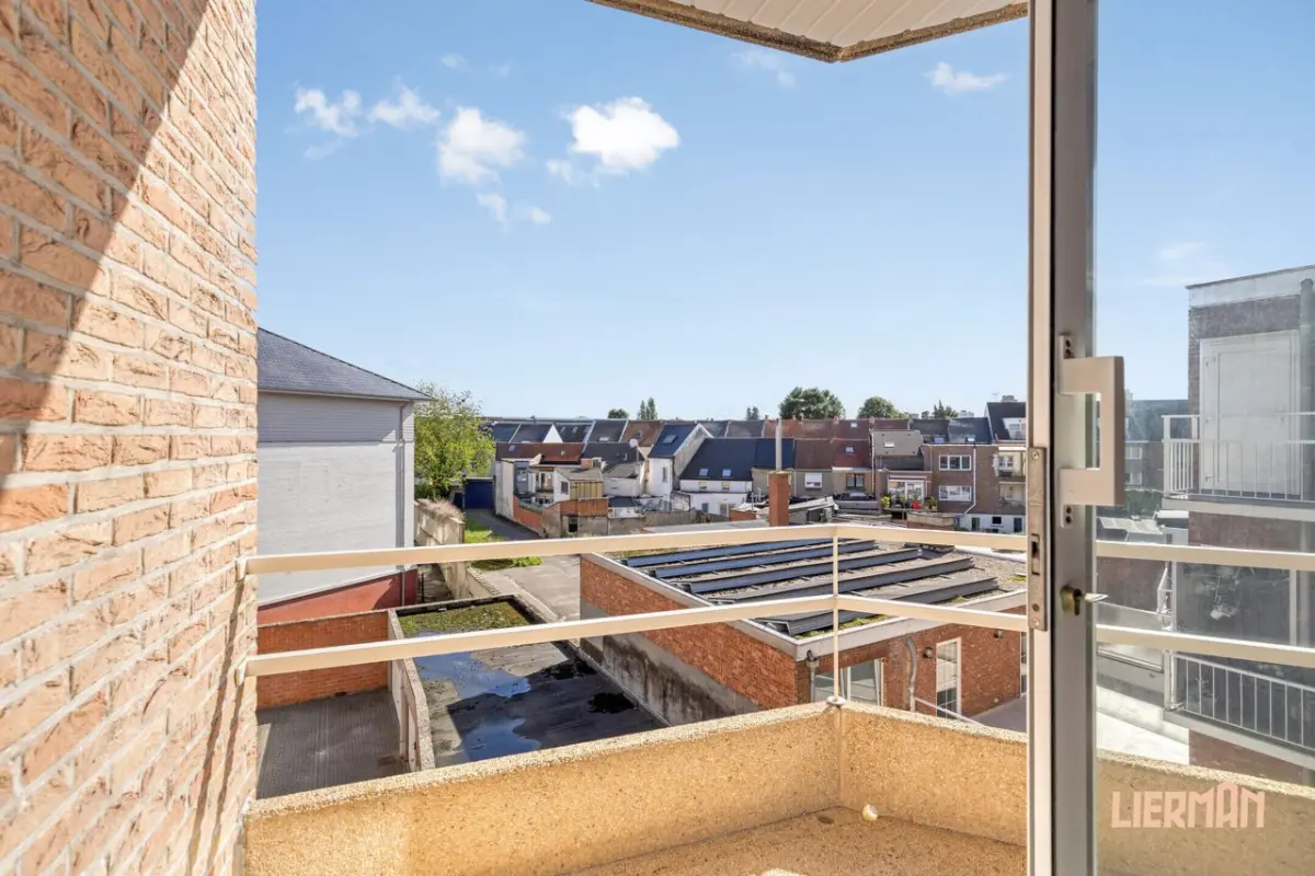 Appartement te  koop in Aalst 9300 198000.00€ 1 slaapkamers 80.00m² - Zoekertje 645960