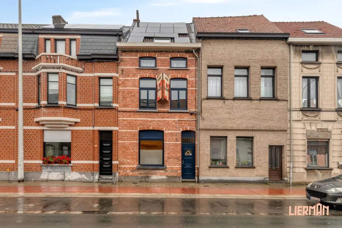 Huis te  koop in Aalst 9300 289000.00€ 4 slaapkamers 170.00m² - Zoekertje 646239
