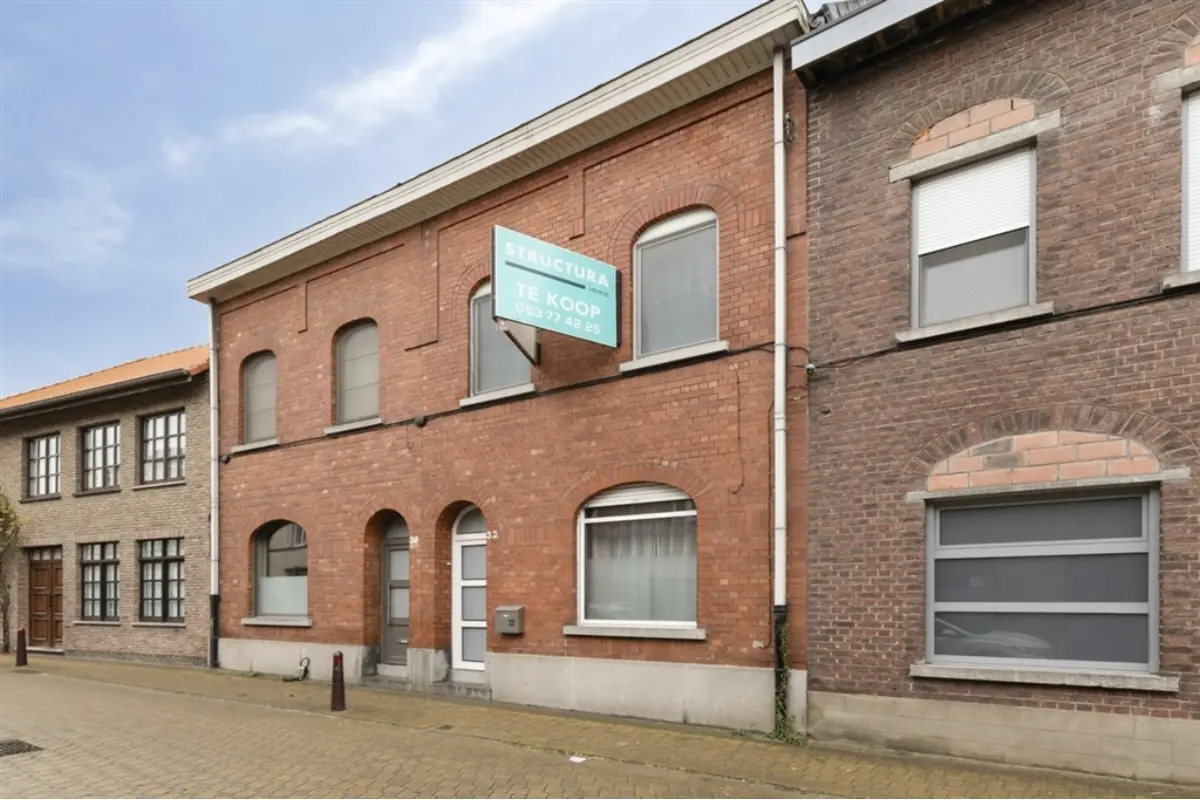 Huis te  koop in Aalst 9300 345000.00€ 4 slaapkamers 161.50m² - Zoekertje 647599