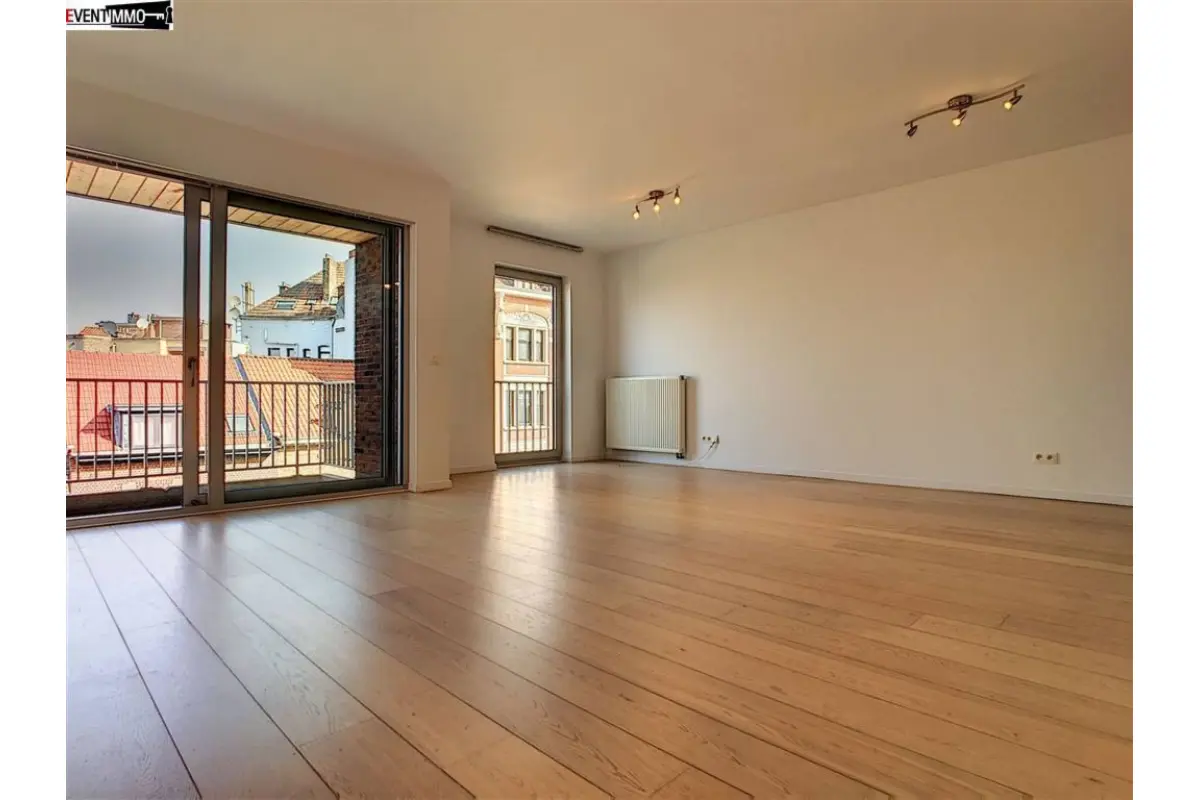 Appartement te  huur in Adegem 9991 1300.00€ 2 slaapkamers 103.00m² - Zoekertje 647993