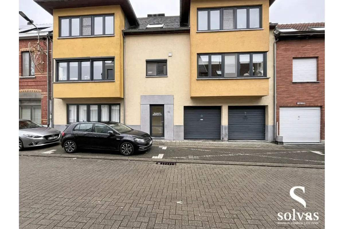 Appartement te  in Knesselare 9910 725.00€  slaapkamers 88.00m² - Zoekertje 647832