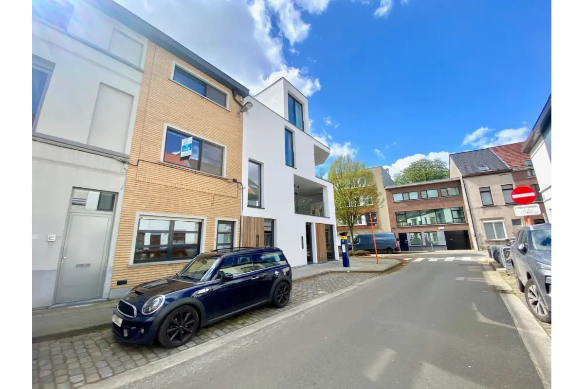 Huis te  huur in Gent 9000 1150.00€ 1 slaapkamers 120.00m² - Zoekertje 648137