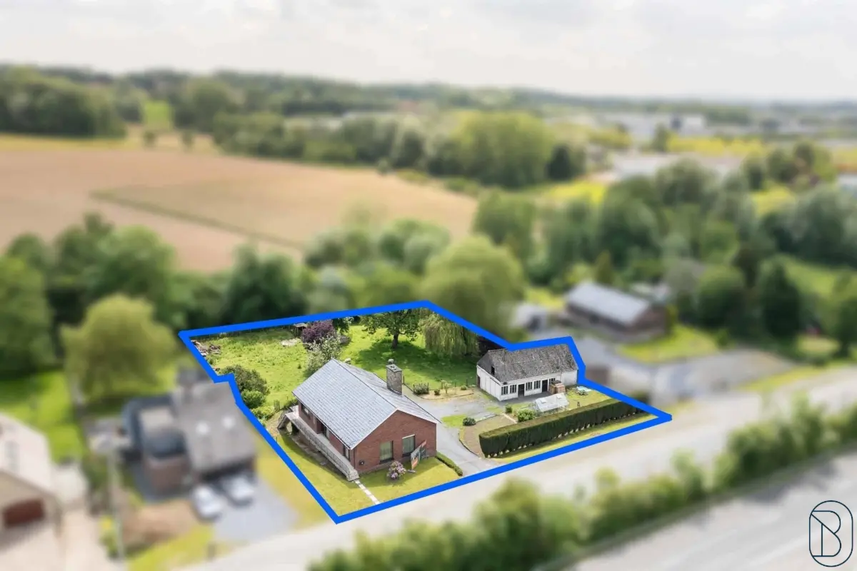 Villa te  koop in Ronse 9600 339000.00€ 3 slaapkamers 200.00m² - Zoekertje 648446