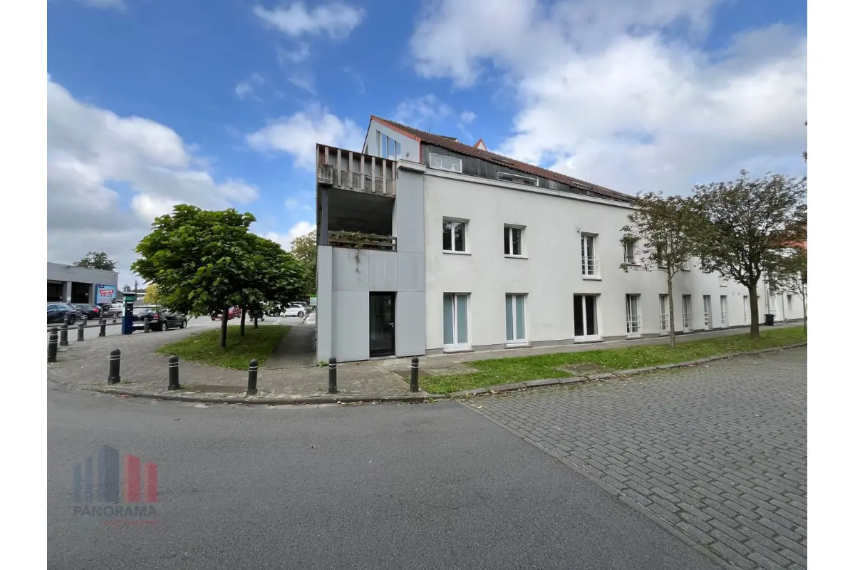 Handelszaak te  huur in Sint-Denijs-Westrem 9051 2750.00€  slaapkamers 318.00m² - Zoekertje 647919