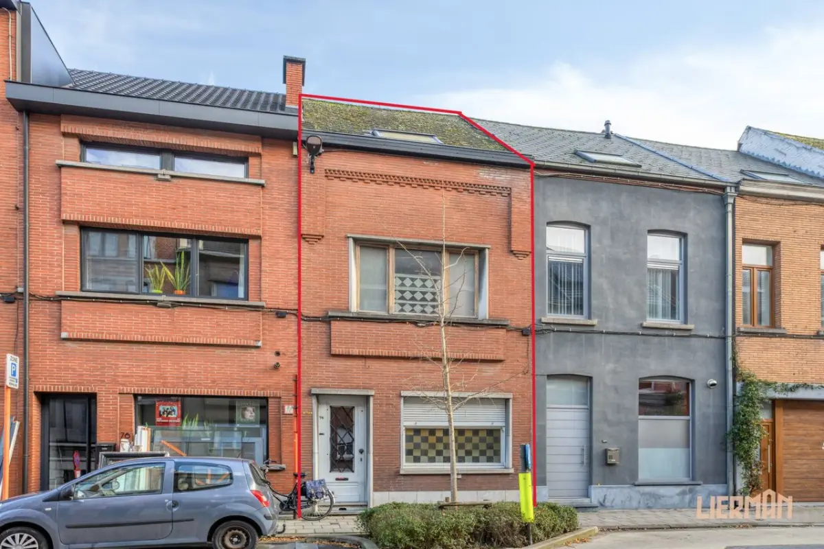 Huis te  koop in Aalst 9300 165000.00€ 2 slaapkamers 90.00m² - Zoekertje 648741