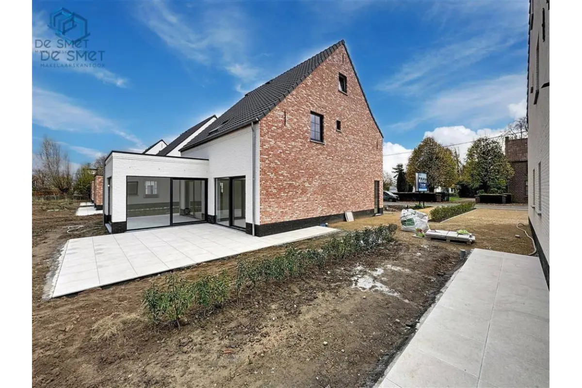 Huis te  koop in Deftinge 9570 569758.00€ 3 slaapkamers 238.74m² - Zoekertje 649036