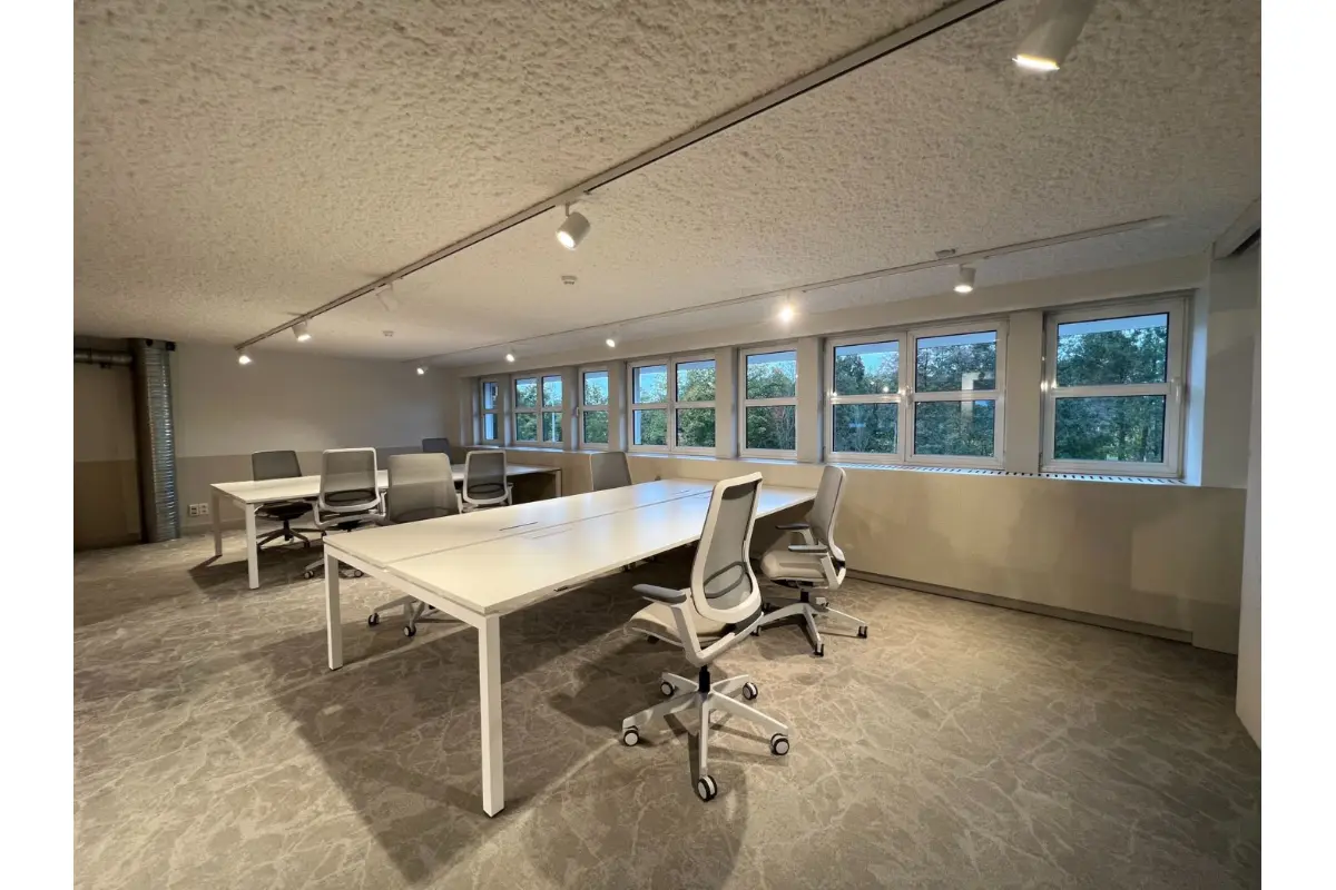 Handelszaak te  huur in Mariakerke 9030 5850.00€  slaapkamers 128.00m² - Zoekertje 648641