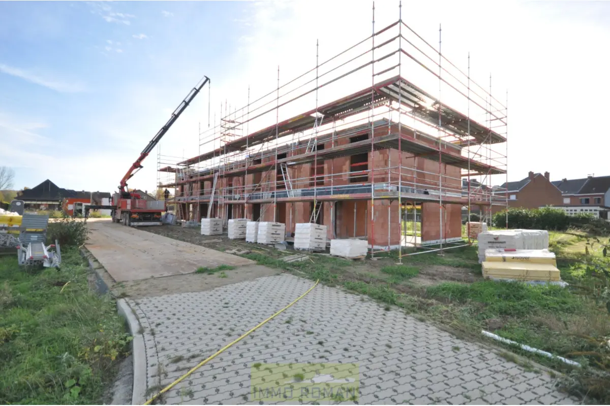 Appartementsgebouw te  koop in Ronse 9600 250600.00€ 3 slaapkamers 108.00m² - Zoekertje 649645