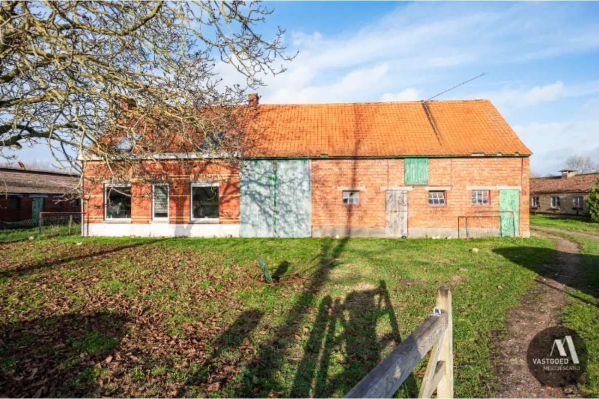 Handelszaak te  koop in Maldegem 9990 405000.00€ 3 slaapkamers m² - Zoekertje 650446