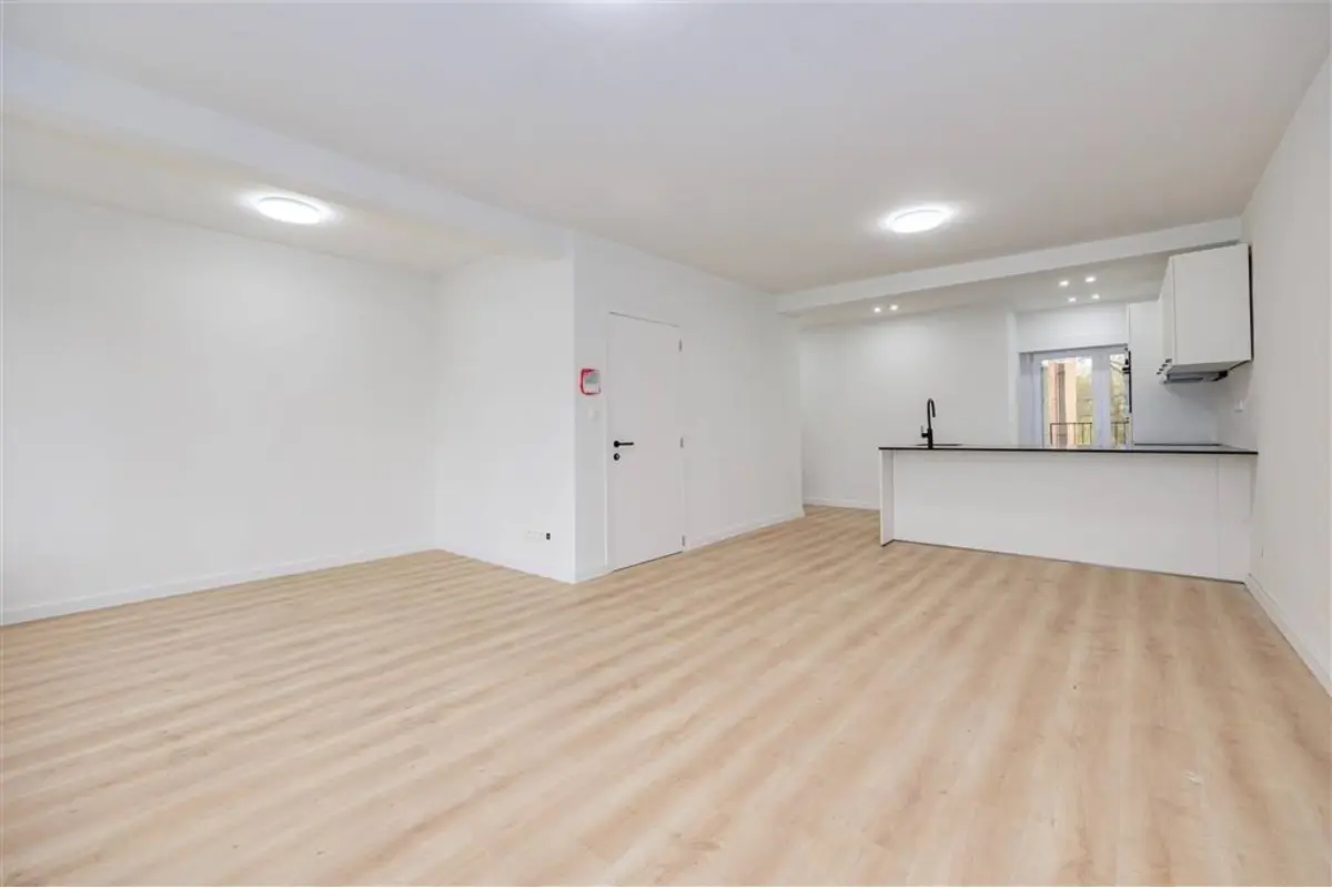 Appartement te  koop in Hamme 9220 249000.00€ 2 slaapkamers 74.00m² - Zoekertje 650413