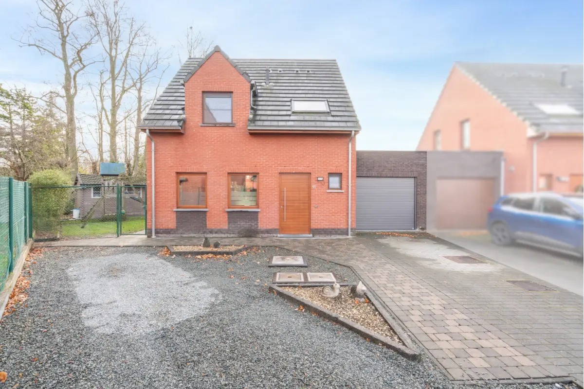 Huis te  koop in Lebbeke 9280 420000.00€ 3 slaapkamers 165.00m² - Zoekertje 651304