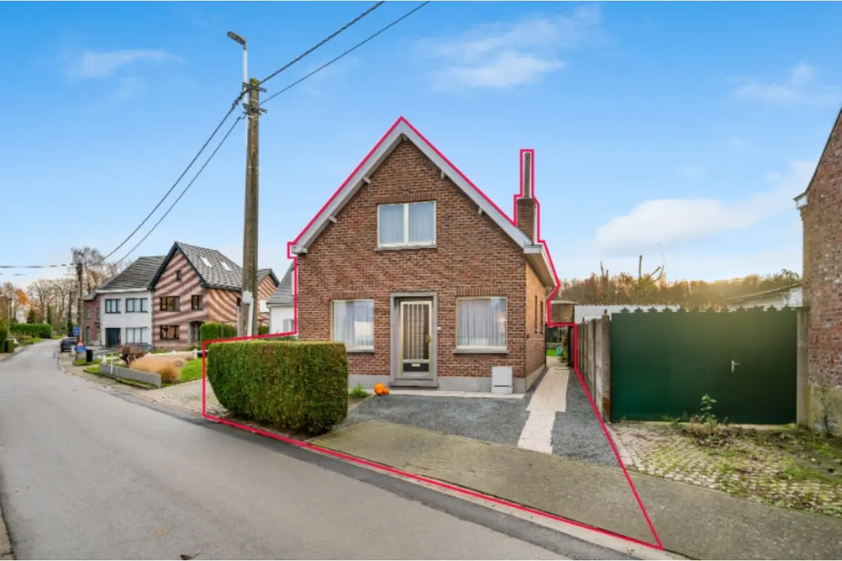 Villa te  koop in Erpe 9420 275000.00€ 2 slaapkamers 141.00m² - Zoekertje 651131