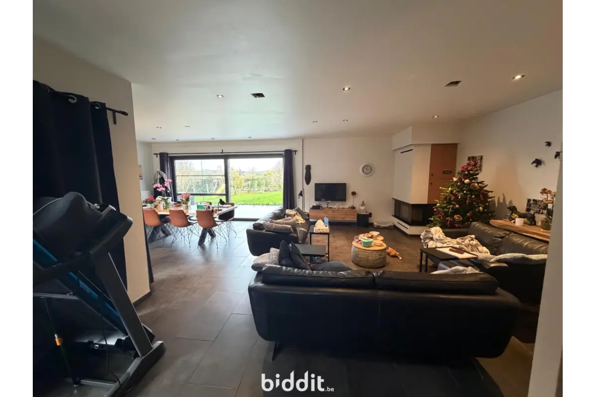 Huis te  koop in Sint-Maria-Lierde 9570 350000.00€ 3 slaapkamers m² - Zoekertje 653714