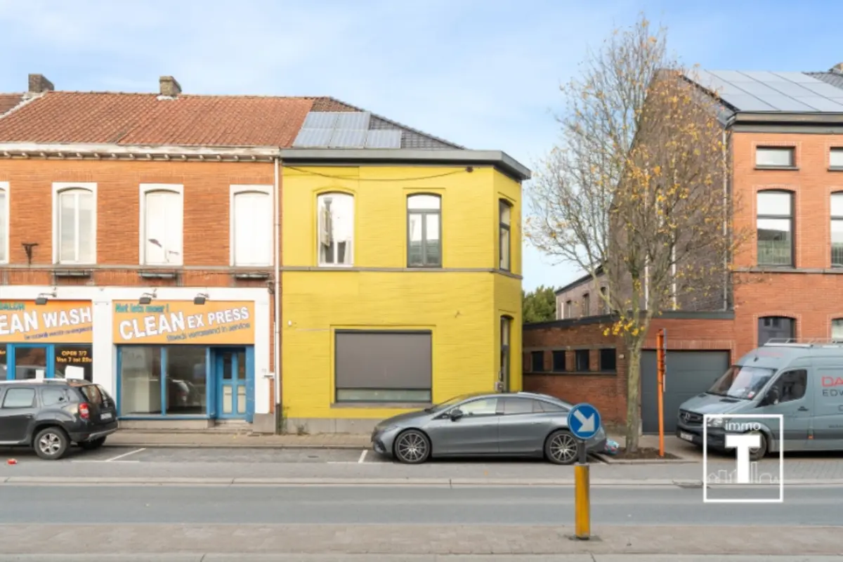 Huis te  koop in Melle 9090 279000.00€ 3 slaapkamers 158.00m² - Zoekertje 655169