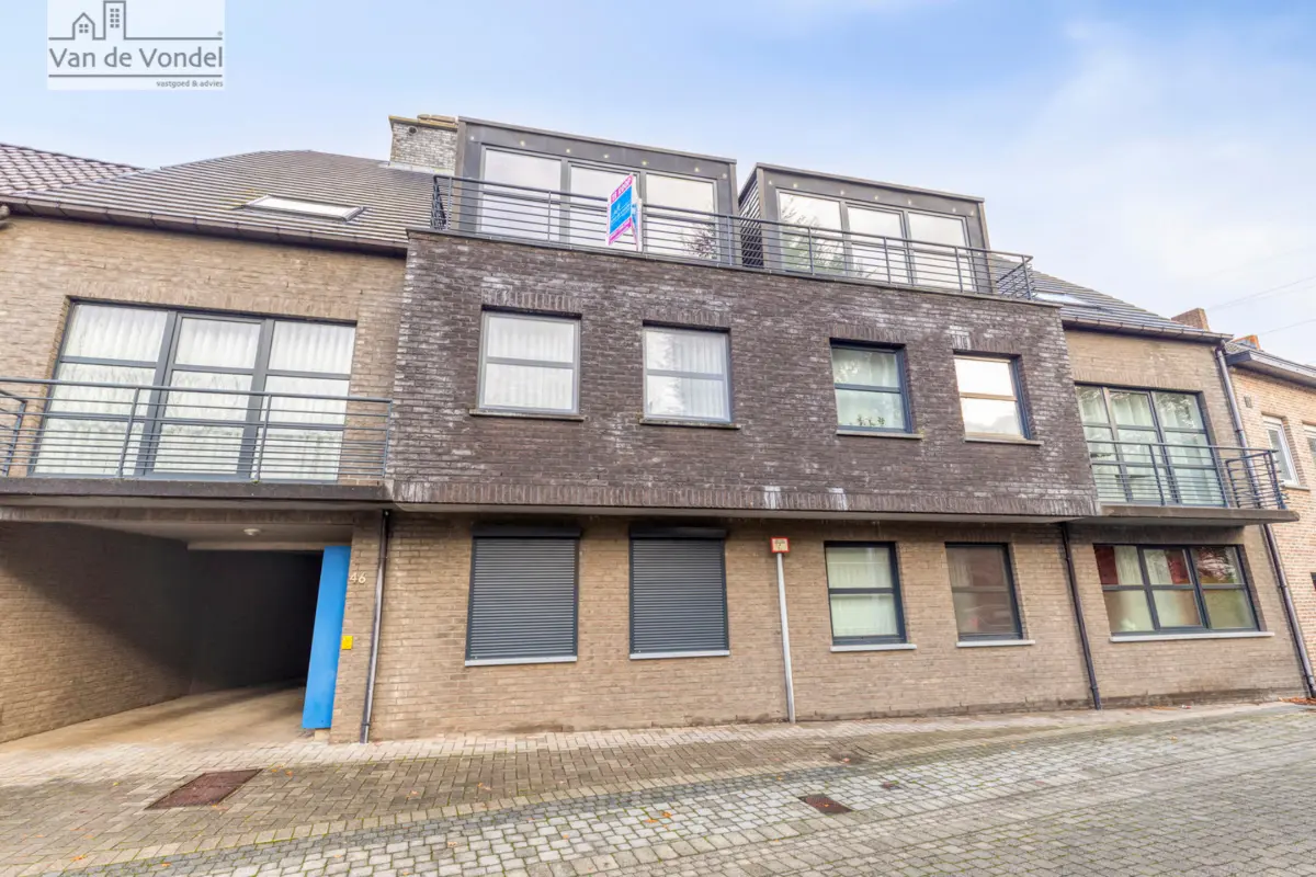 Appartement te  koop in Erembodegem 9320 270000.00€ 2 slaapkamers 125.00m² - Zoekertje 655261