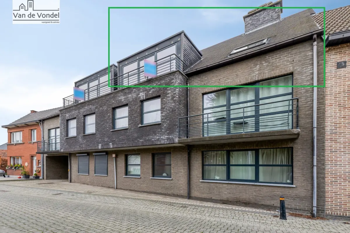 Appartement te  koop in Erembodegem 9320 254000.00€ 2 slaapkamers 125.00m² - Zoekertje 655261